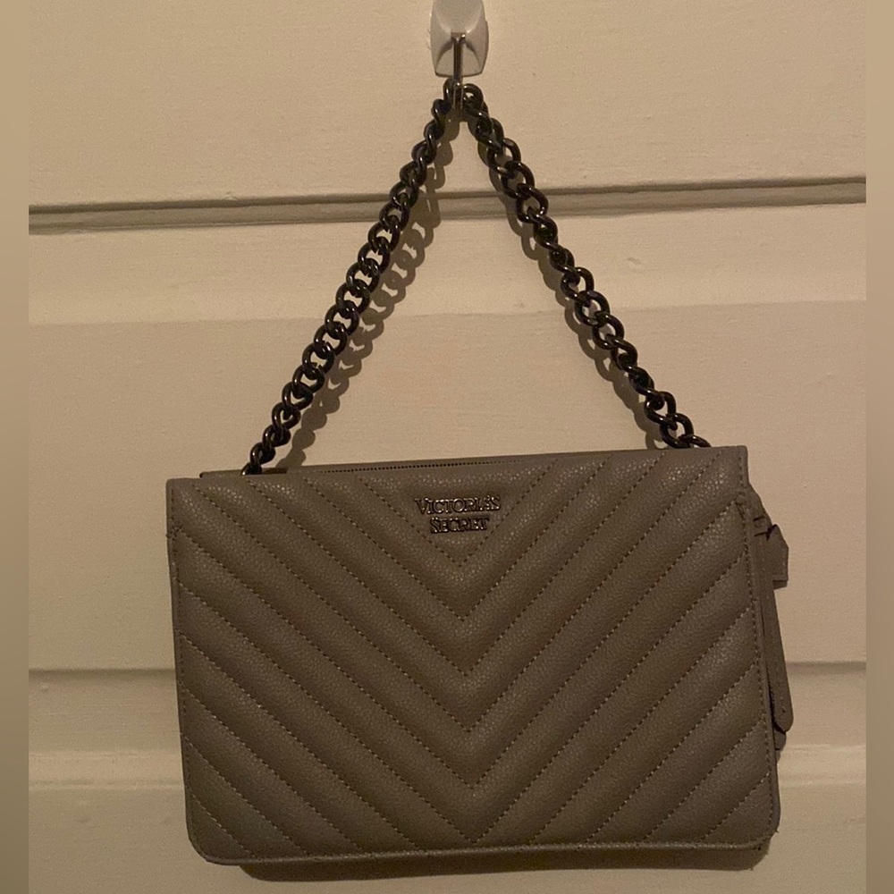 Victoria’s Secret bag! Perfect condition.